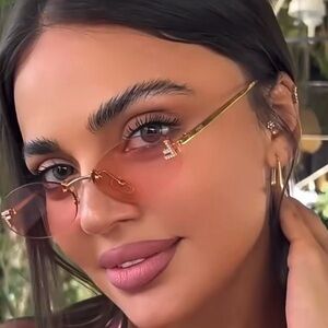 Fashion Rimless Sunglasses Women UV400 Oval Elegant Diamond Sun Glasses Retro